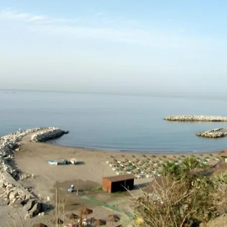 Espectacular En Primera Linea De Playa Appartement *